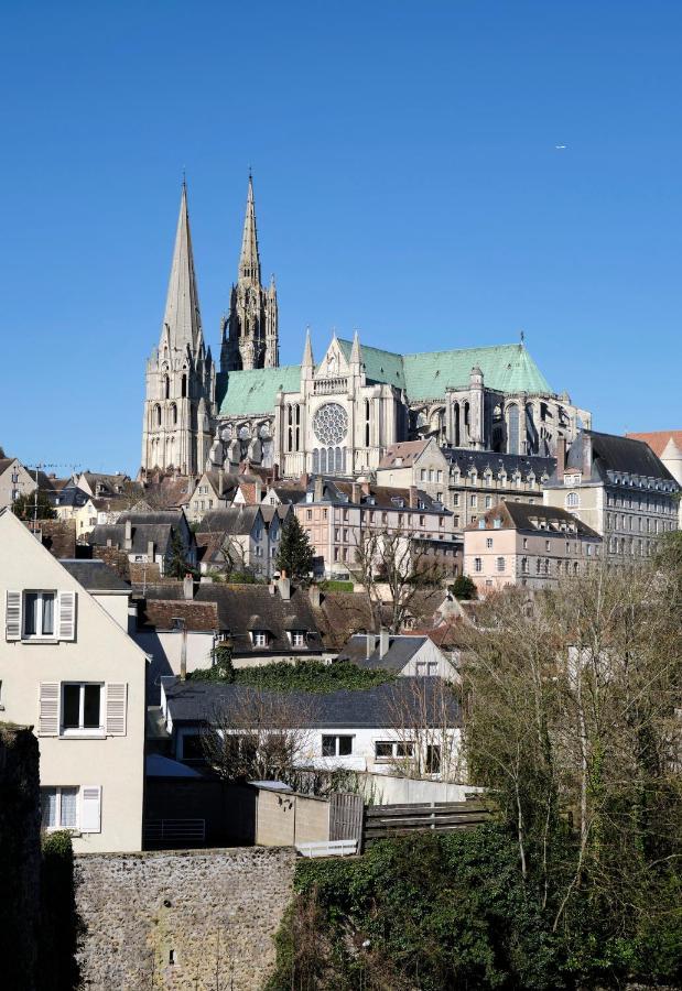 La Porte Enchantee Chartres Exterior foto